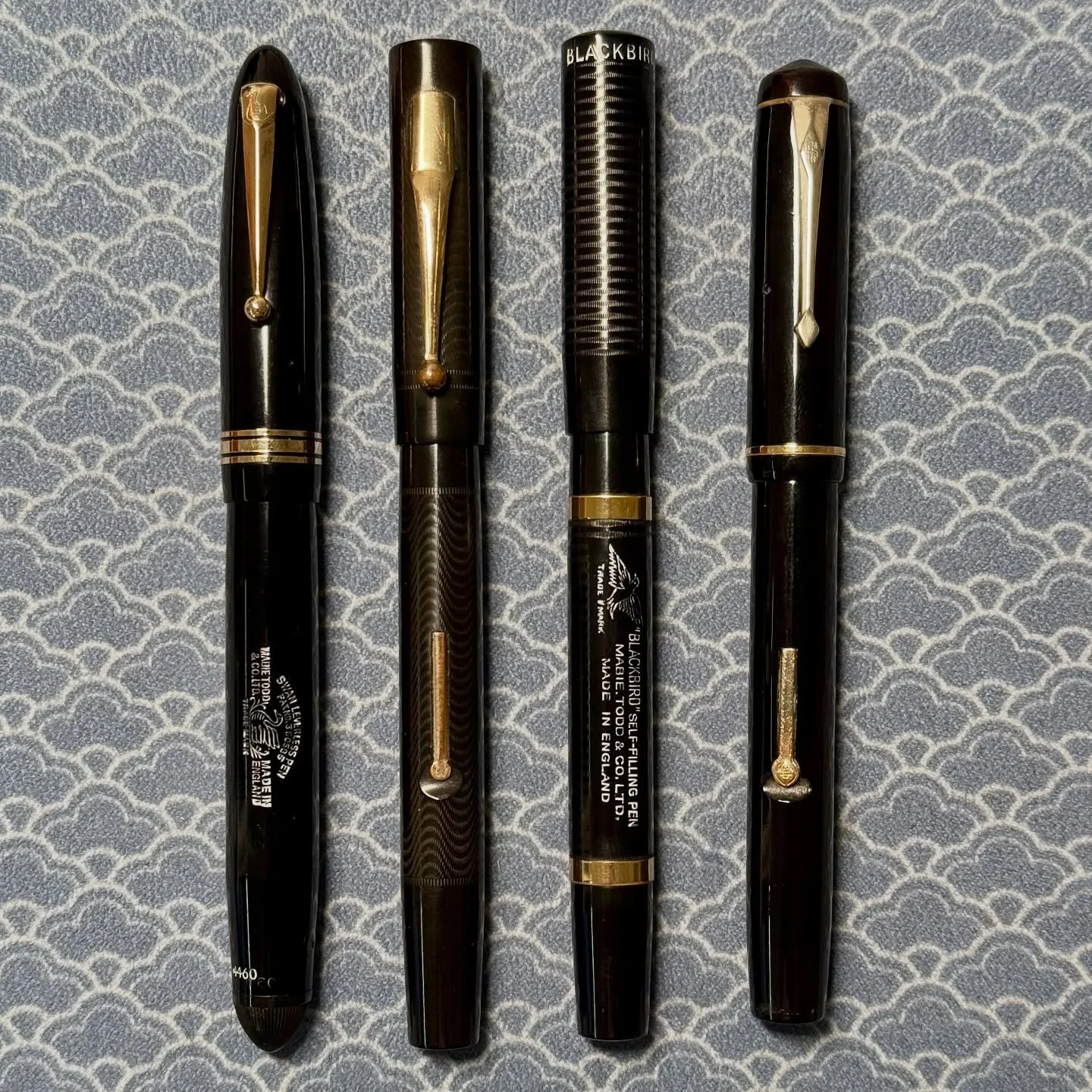 Sleek black and gold vintage flex pens made across the pond in England

1. $700 Tray 11-3. Swan 4460 (1060) Torpedo 3-Band GPT, #4 ENG K 14ct 💉 nib 

2. $350 Tray 18-9. Mabie Todd Swan &ldquo;The Queen&rdquo; BCHR GPT, #2 14k gold Stub nib 

3. $330