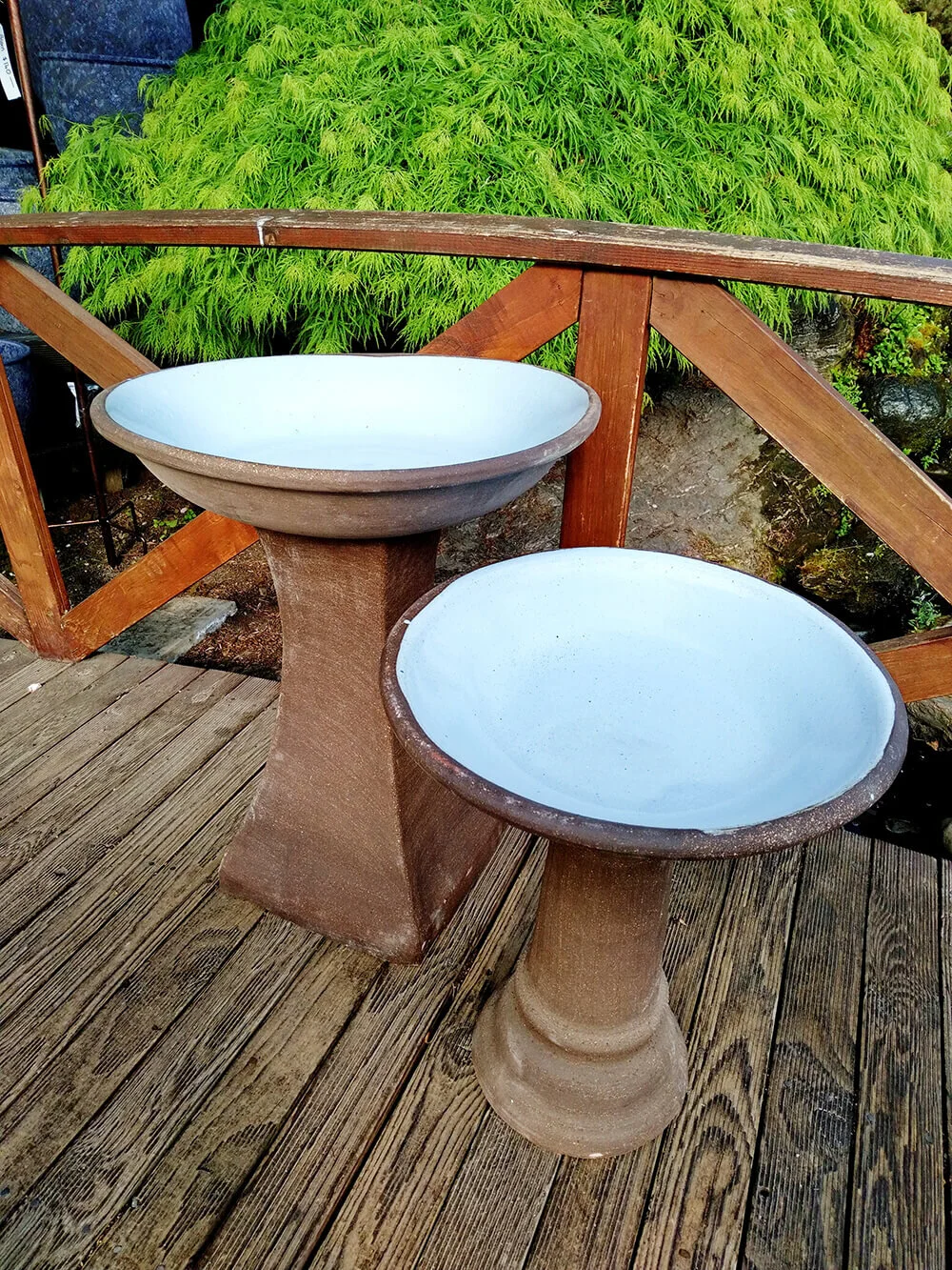birdbath blue.jpg
