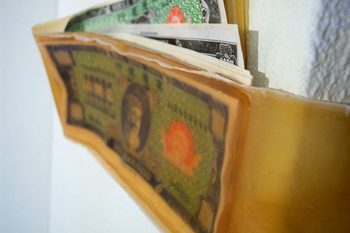 moneygoes_6.jpg