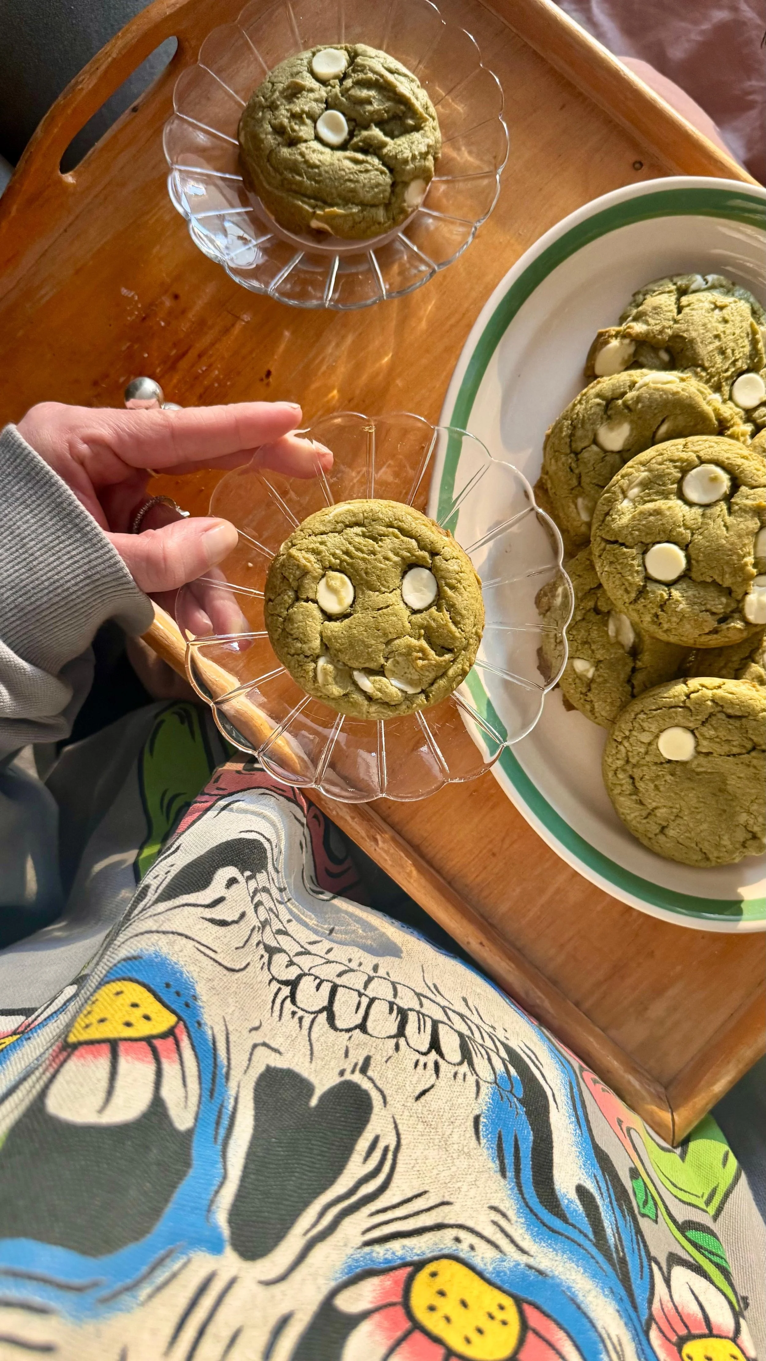Matcha-valkosuklaakeksit