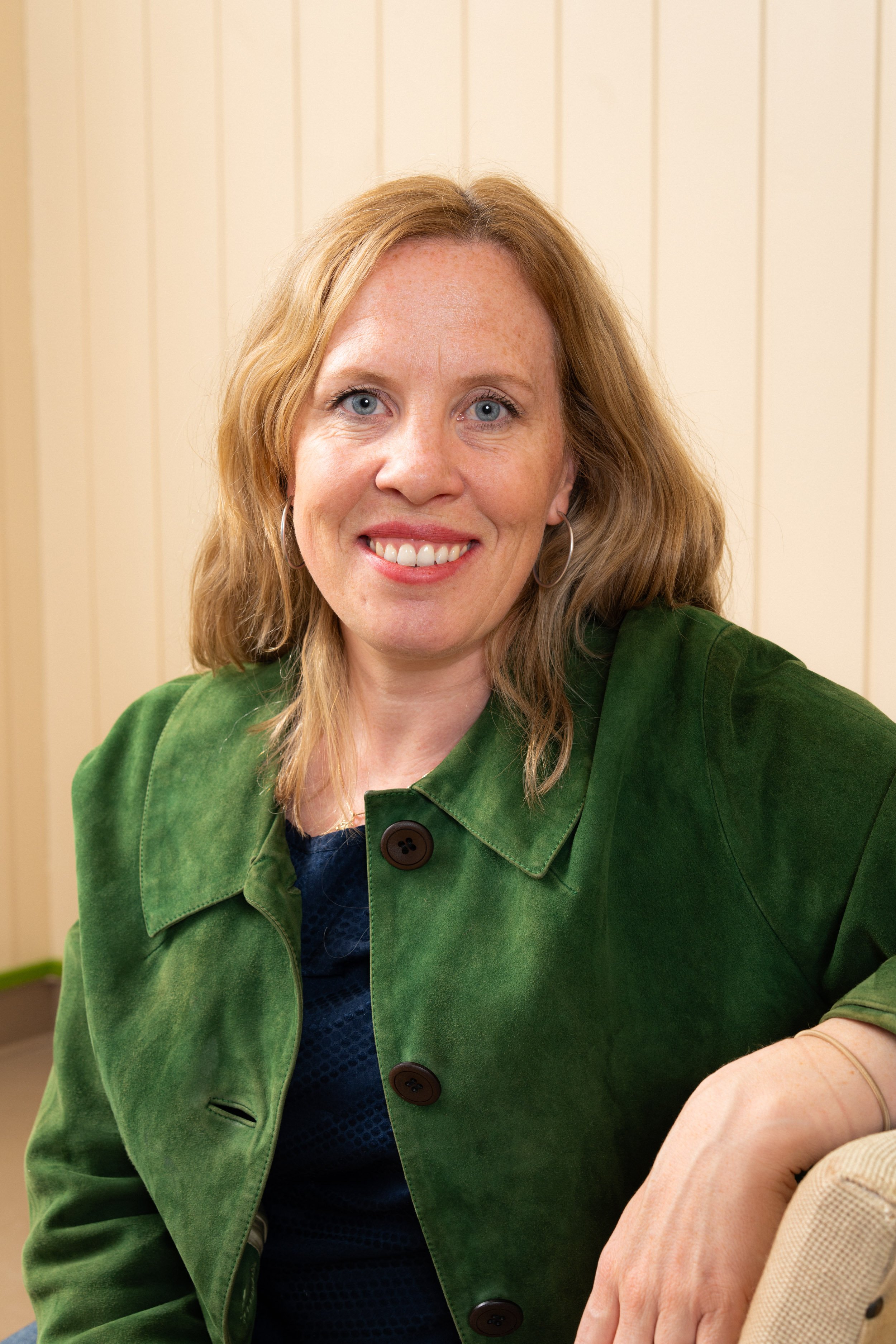 Julie Nåvik Hval