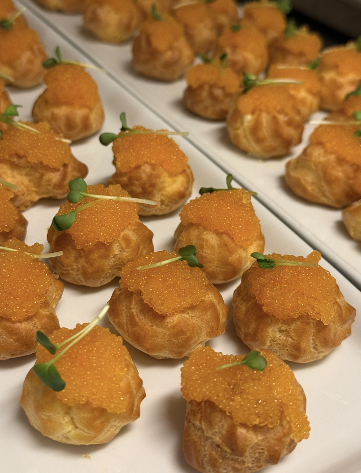 Petit choux med löjrom