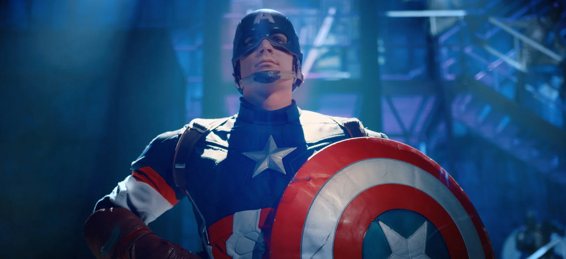 Show Marvel “Super Heroes Season”