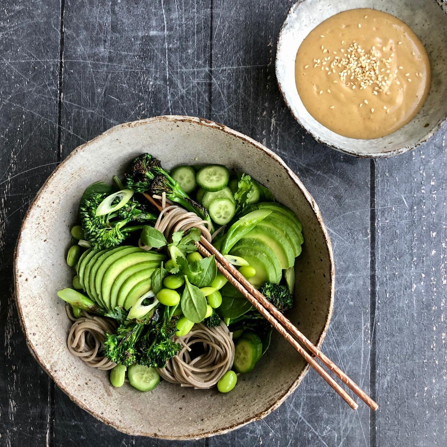 Here it is! Edamame, broccolini, avocado and sobs noodle salad with roasted sesame vegan mayo. 

And easy and delicious excuse to eat one of my all time favourite dressing. 

Check out the recipe at www.dearfig.com 

#sobanoodlesalad #sobanoodles #ja
