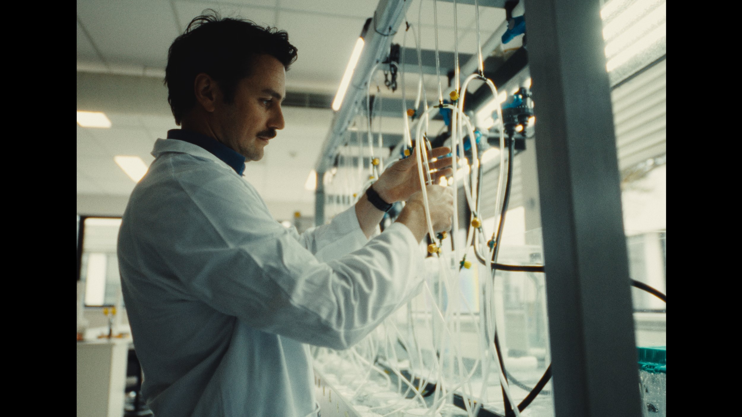 Deakin Alumni Frames_1.10.1.jpg