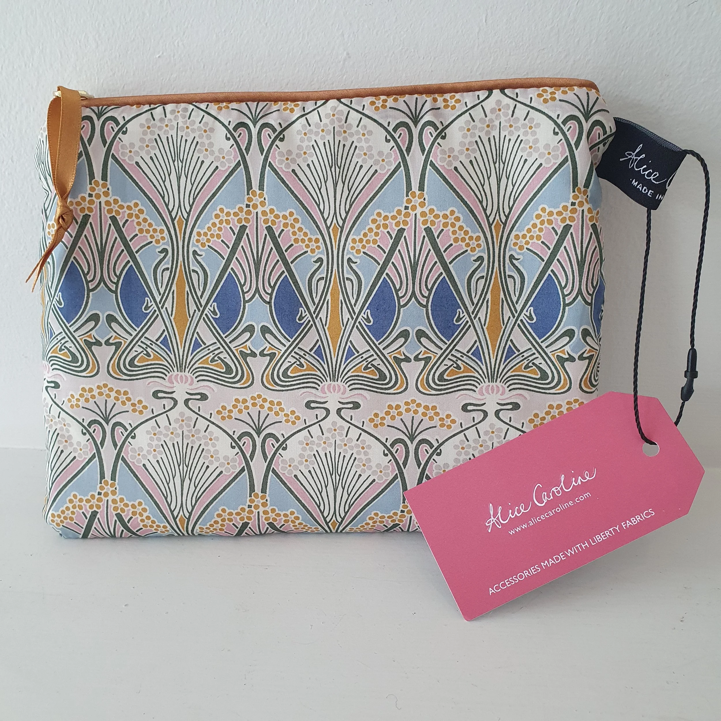Medium Liberty Print Travel Pouch - 'Ianthe Nouveau'