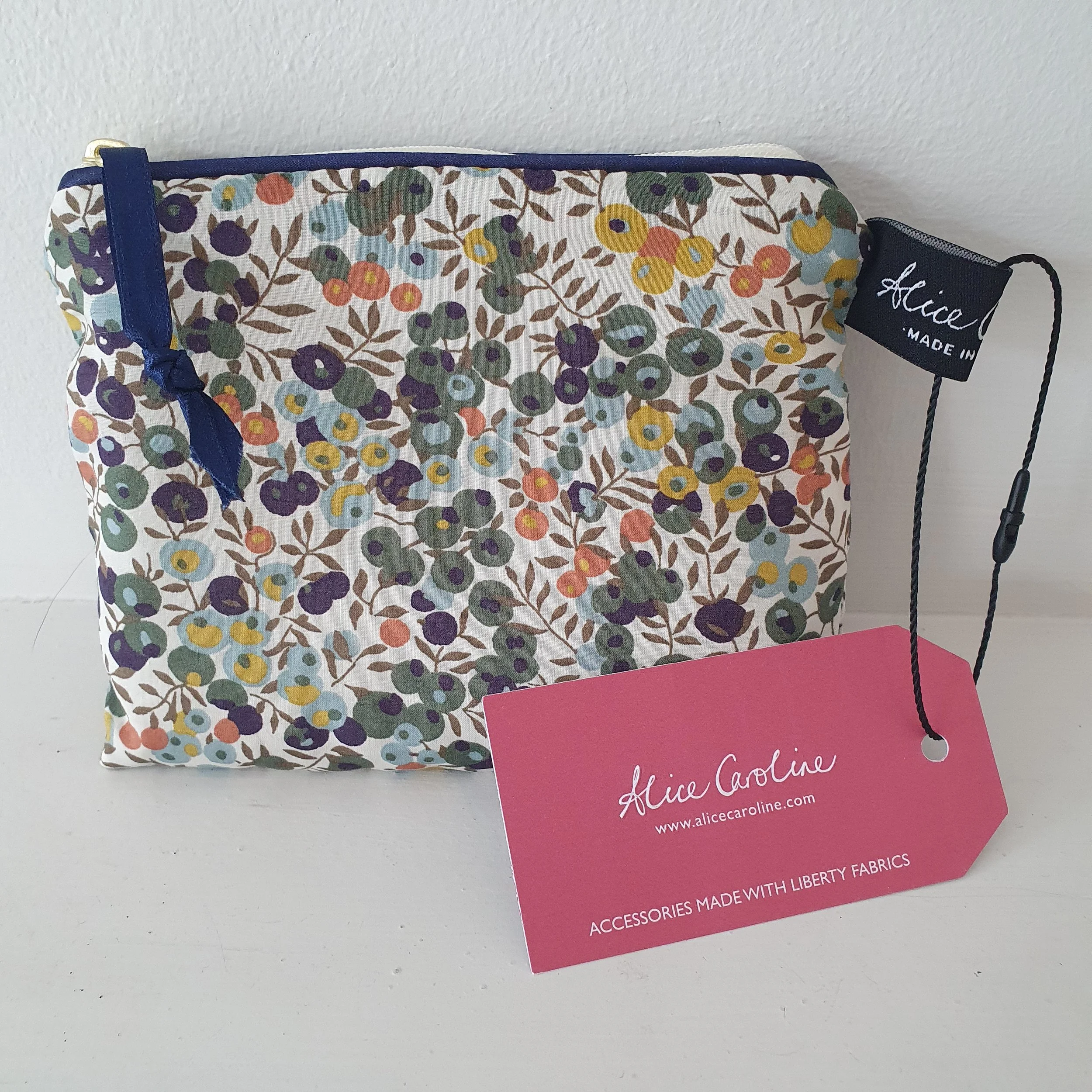 Small Liberty Print Purse - 'Wiltshire Woodland'