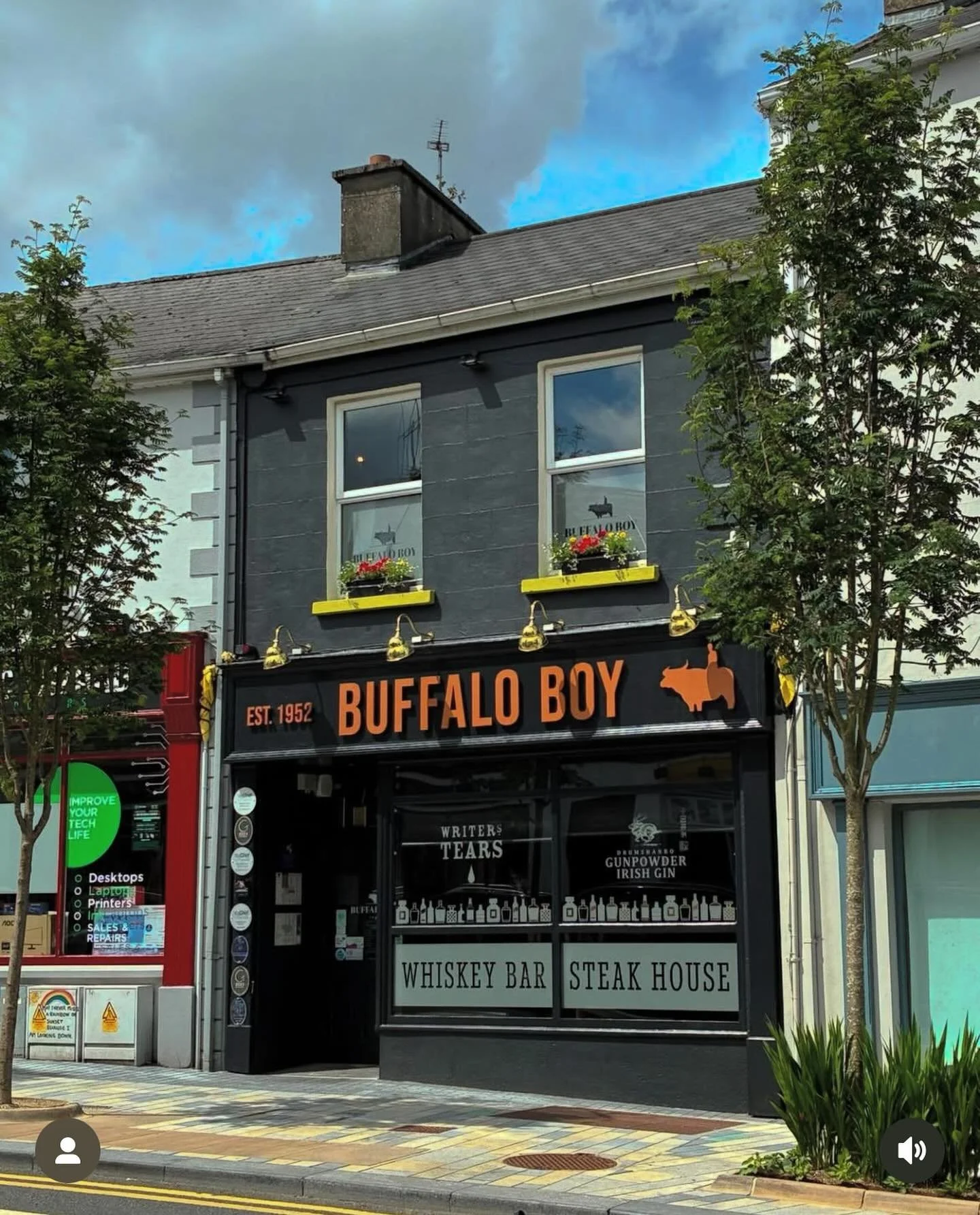 🔥 Open Bank Holiday Monday 🔥
#buffaloboy #buffaloboysteakhouse #carrickonshannon #leitrim #roscommon #rivershannon #wildatlanticway