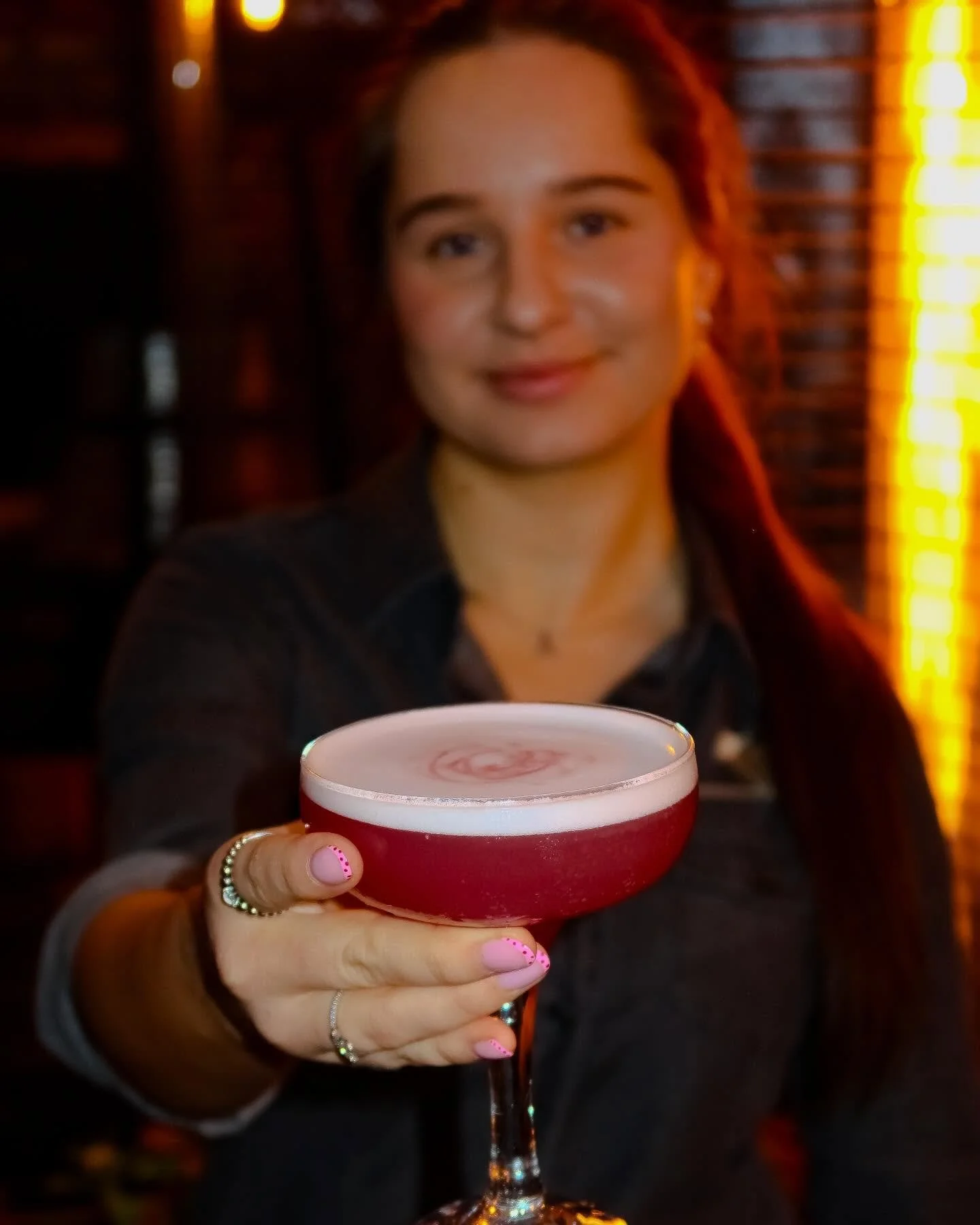&ldquo;Love Potion&rdquo; Cocktail Special ❤️&zwj;🔥 Rum, Chambord, Rose syrup, Strawberry pur&eacute;e, Lemon juice &amp; egg white
Mixed, Imagined &amp; 📸 by @amber_harte16 &amp; presented by @ameliaa_zawadzkaa 
#buffaloboy #carrickonshannon #leit