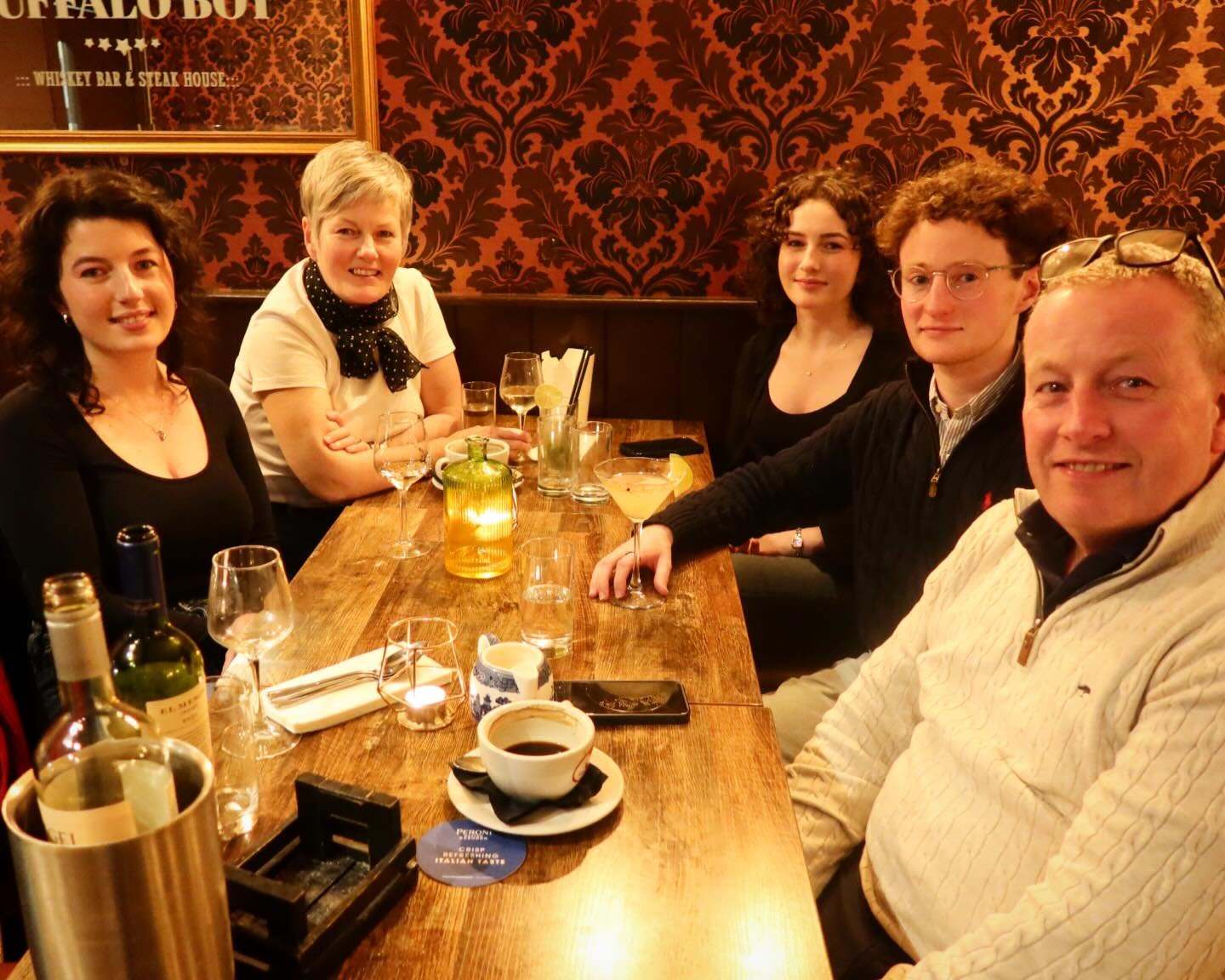 Family Parties at Buffalo Boy 🥩🍷🍹🔥
#buffaloboy #carrickonshannon #leitrim #roscommon