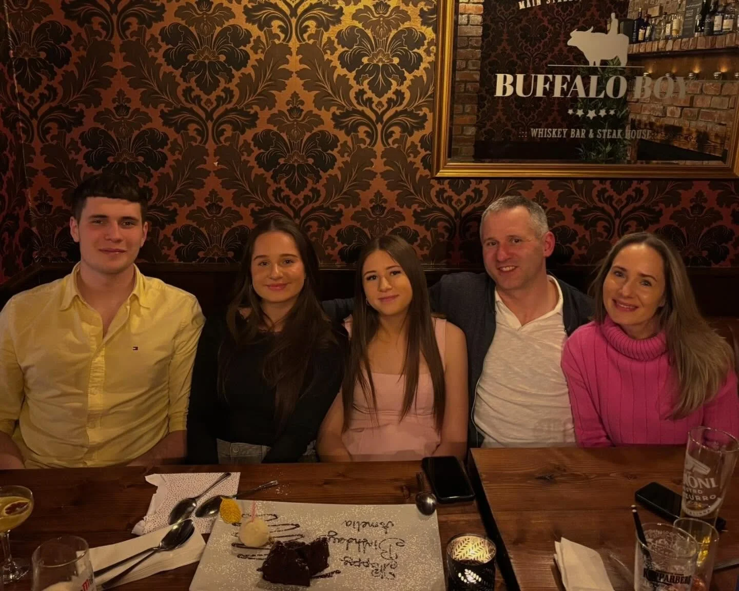 Happy Birthday to Buffalo Boy&rsquo;s Super-Supervisor👌🏼 @ameliaa_zawadzkaa 🎈🎂🎁🎉 
#buffaloboy #carrickonshannon #leitrim #roscommon