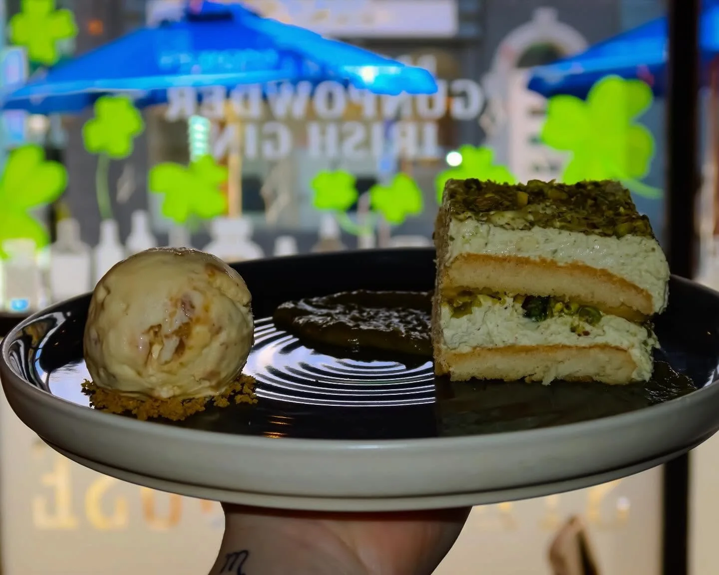 Chefs Cheesecake Special ✨ Pistachio &amp; White Choc, Tiramisu &amp; Praline &amp; Ice-Cream 👌🏼
📸 by @amber_harte16 
#buffaloboy #carrickonshannon #leitrim #roscommon