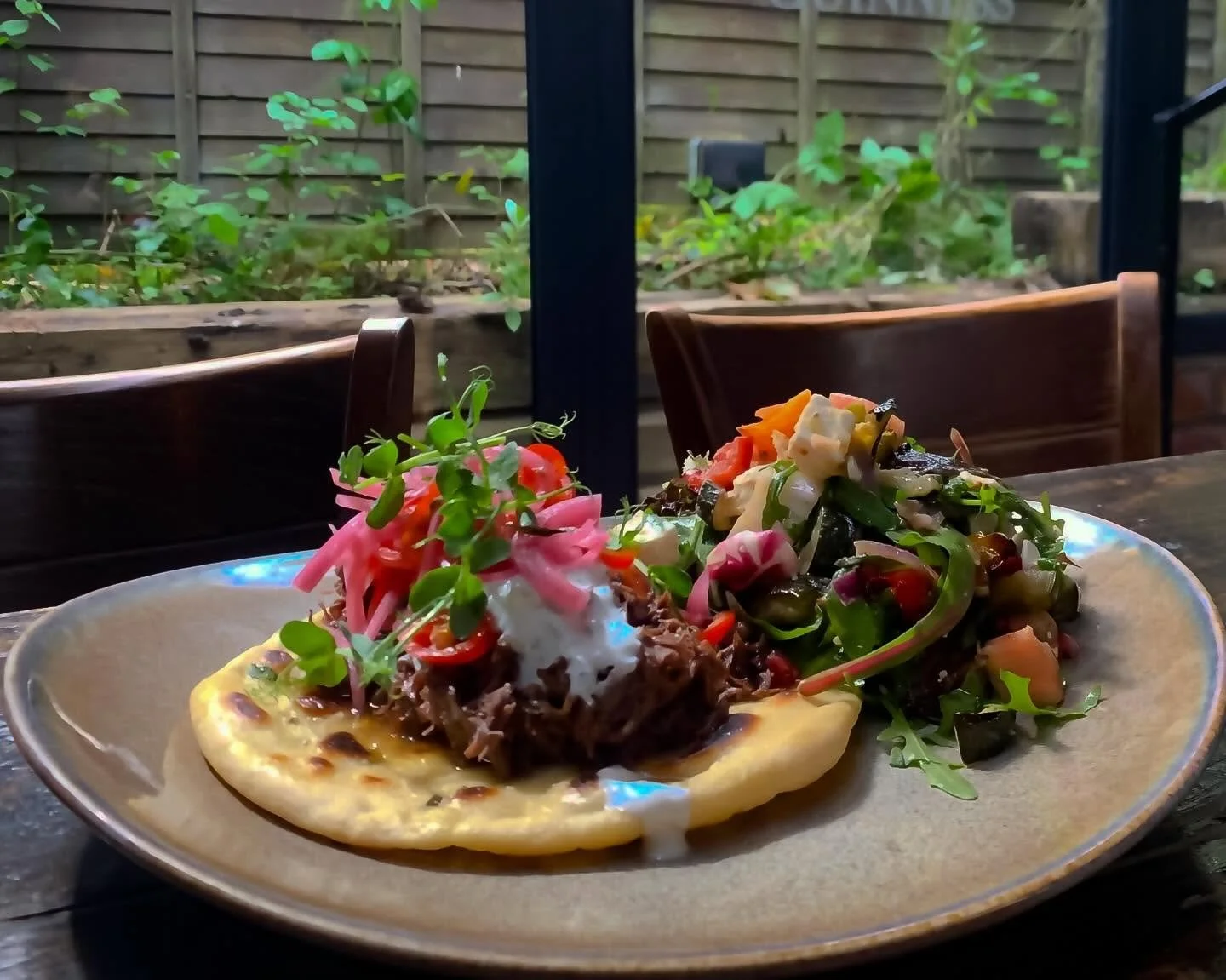 Chef&rsquo;s Special 👨&zwj;🍳 Moroccan Spiced Beef Cheek on Homemade Flatbread served with Tzatziki Sauce, Mixed Veg &amp; Feta Cheese Salad 
📸 by @amber_harte16 
#buffaloboy #carrickonshannon #leitrim #roscommon