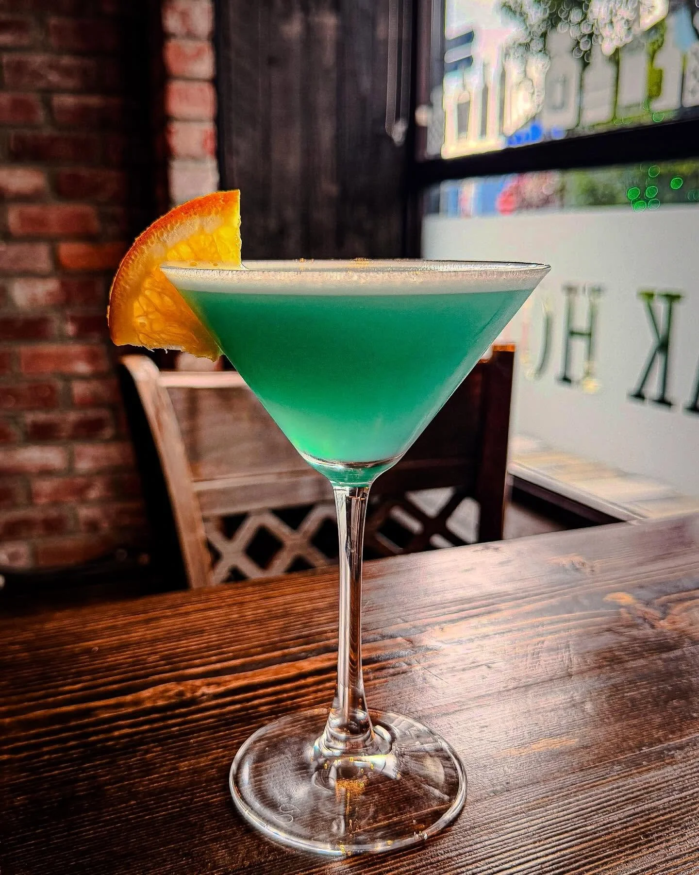 Cocktail Special 🍸🌴 Malibu Vodka, Blue Cura&ccedil;ao with Pineapple 🍍 Juice &amp; Lemon 🍋 👌🏼
#buffaloboy #carrickonshannon #leitrim #roscommon