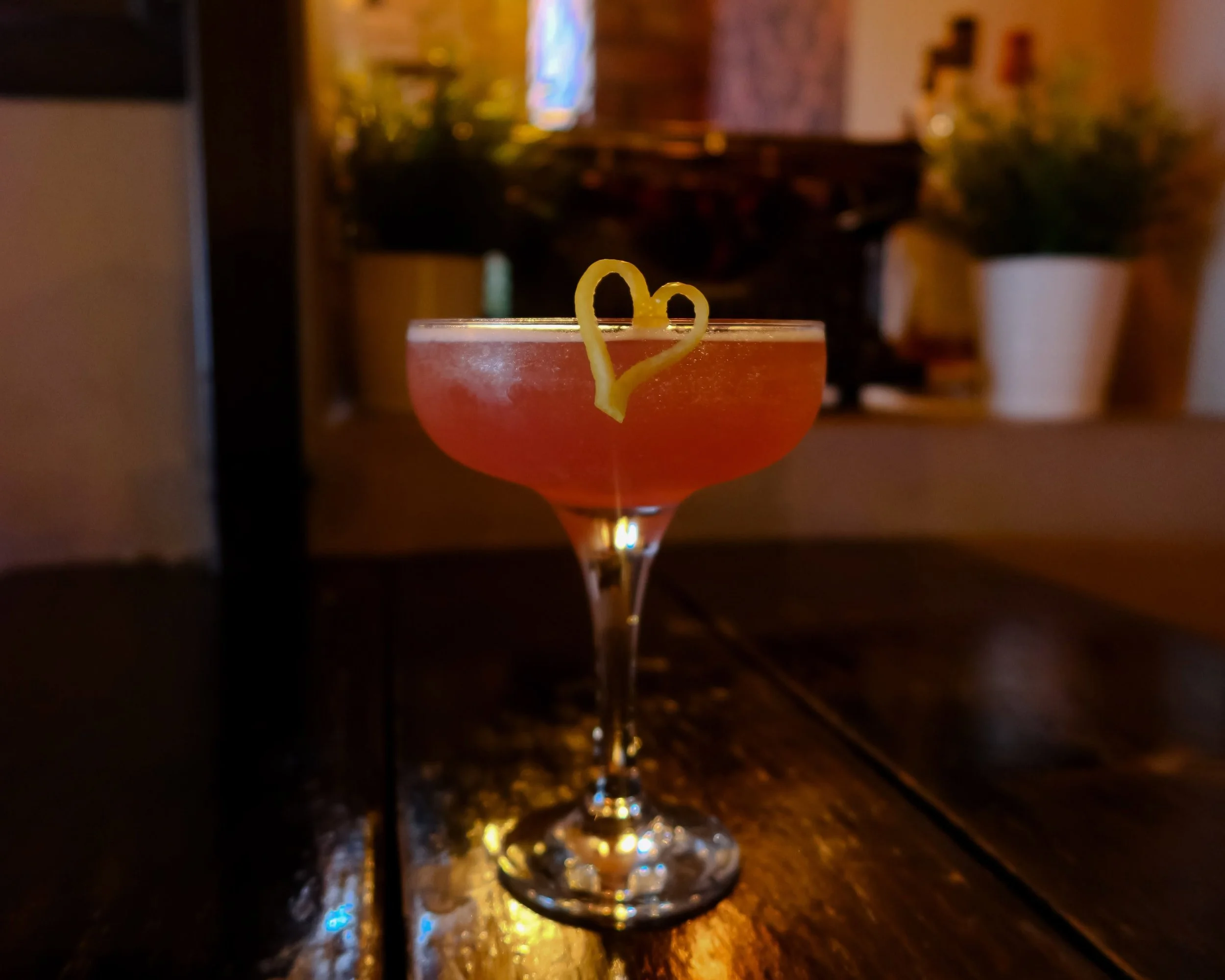 Cocktail Special ~ Rose Aviator 🍸👌🏼
Gin, lychee, Rose, cherry liquer and lemon juice
Imagined, Mixed &amp; 📸 by @panikasp 
#buffaloboy #carrickonshannon #leitrim #roscommon