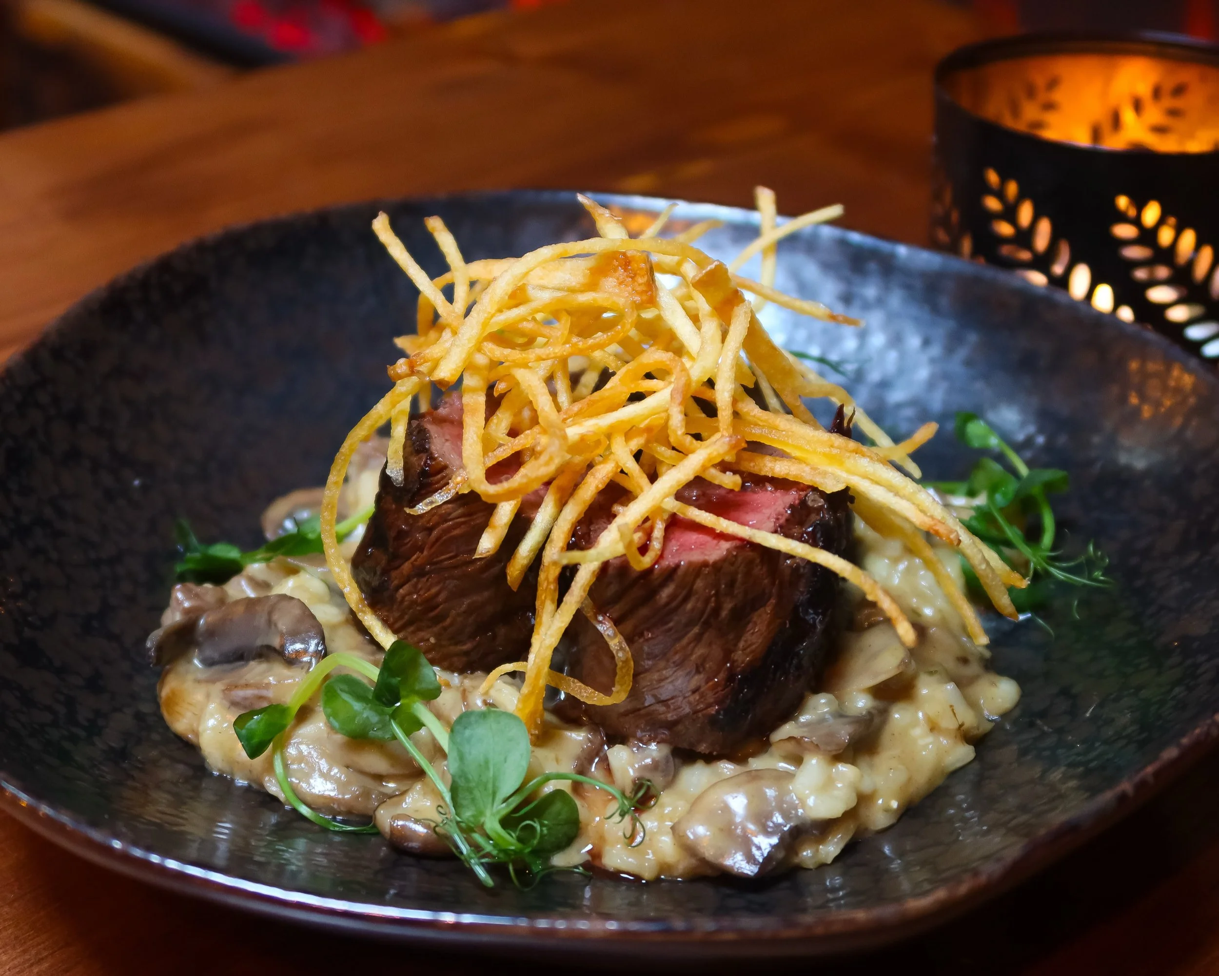 Chef Special 🔥 Grilled Irish Venison, With a Wild Mushroom Risotto and Shoestring Fries 👌🏼
#buffaloboy #carrickonshannon #leitrm #roscommon