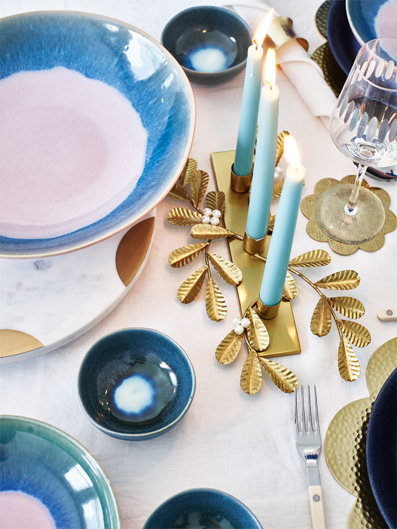 WEB+-+Dining_Table_06.png
