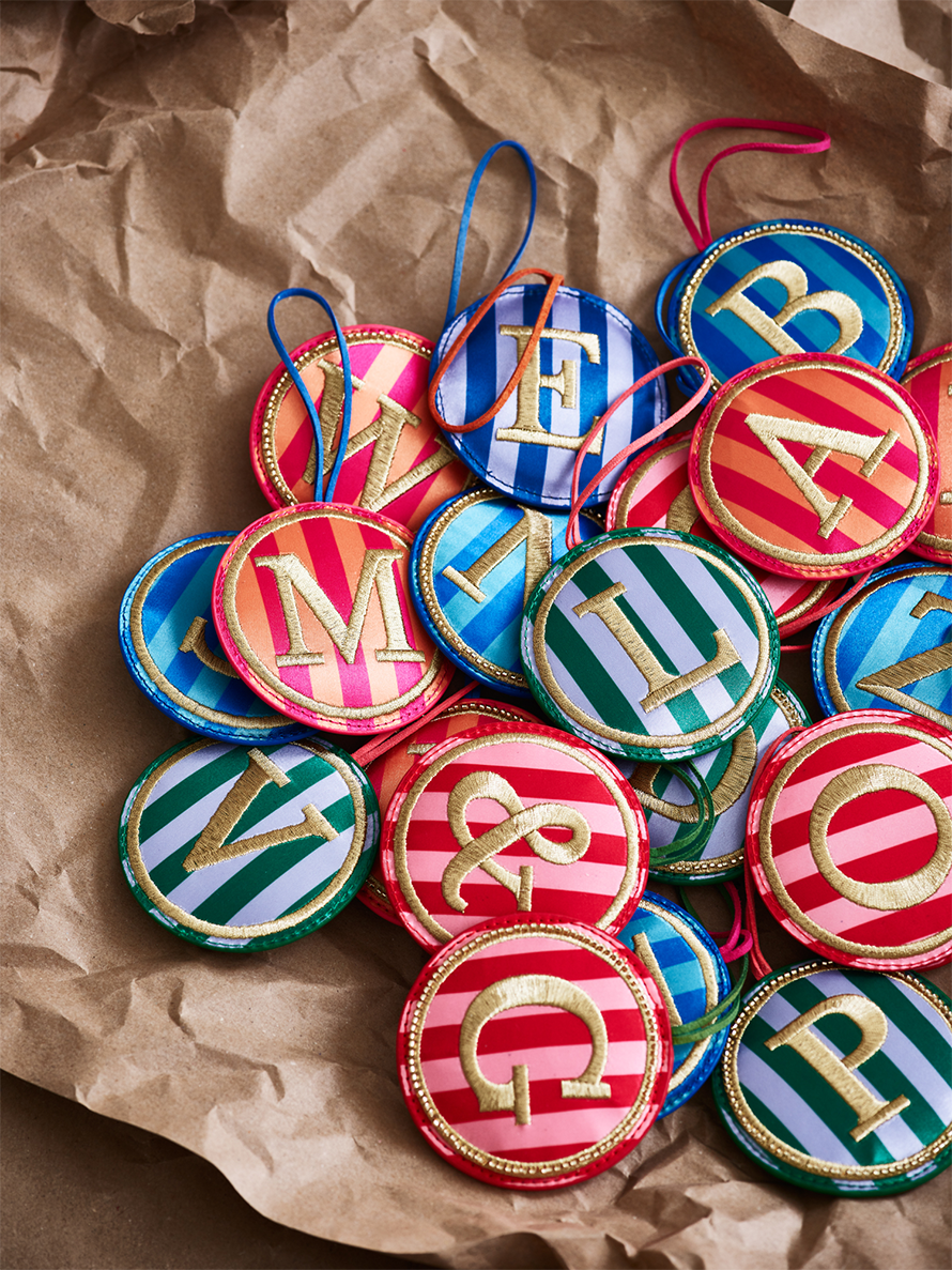 WEB+-+Alphabet_Decs_01.png
