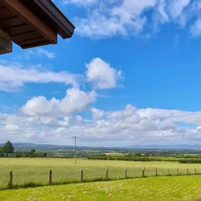 @hemj1.67 helps us run our Book Club, so we thought we'd ask her a few questions...

Our next Book Club starts October 1st, and we're reading Stay Salt.

📖 Where is your favourite place to read?

My favourite chair where I read in my sunroom most da