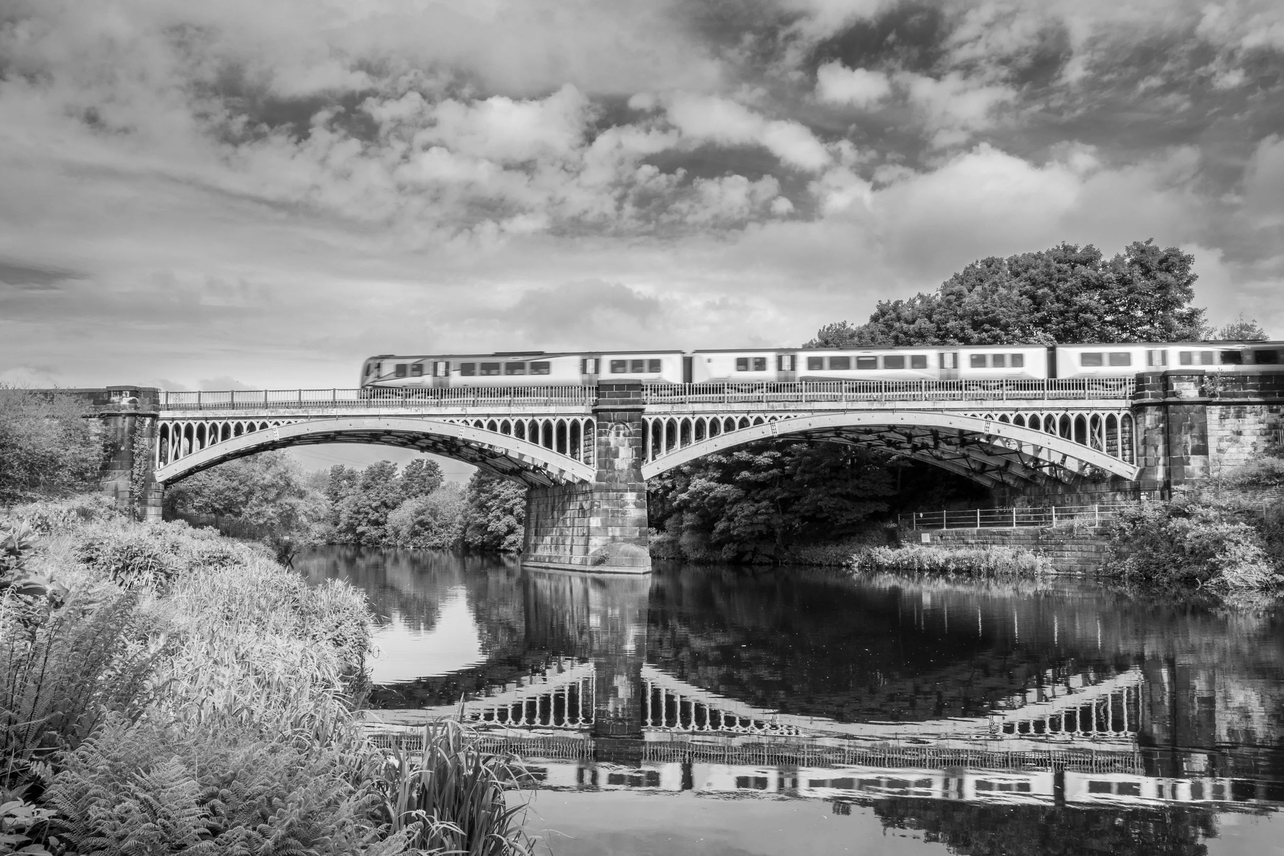 MDL1/8 Railway Bridge, Dewsbury, May 2022
