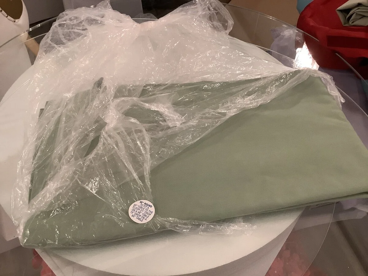 Mint Green 132 Inch Round TC.jpeg