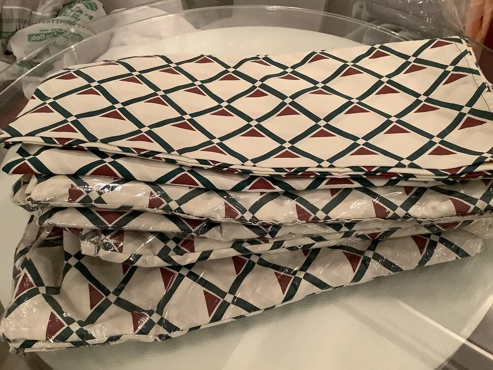 Red and Green Triangle TC.jpeg