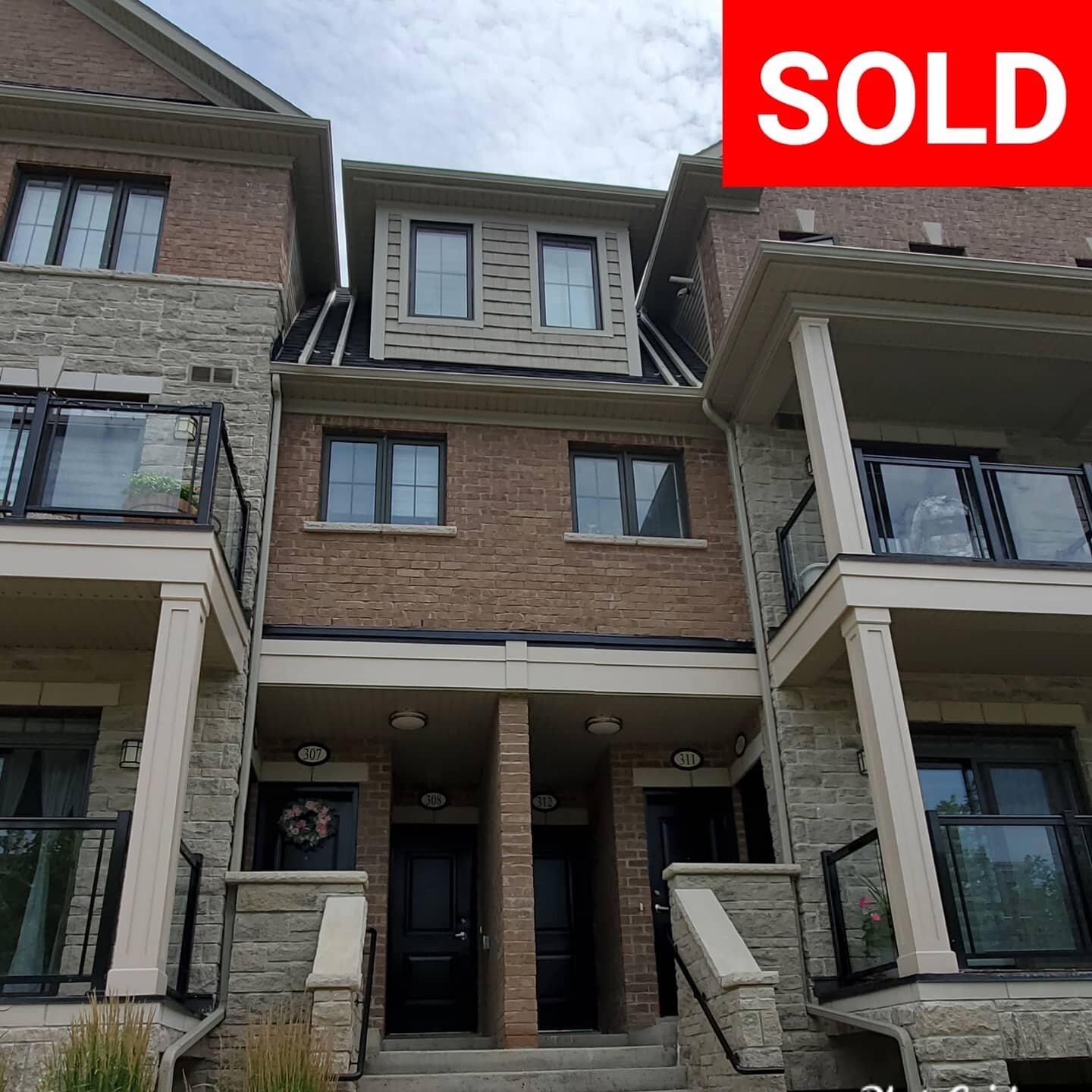 💥💥SOLD 💥💥

THANKFUL AND GRATEFUL FOR MY CLIENTS TRUST AND LOYALTY🙏🙏

SOLD FOR FULL ASKING IN LESS THAN 1 WEEK🙌🙌

LOOKING FOR PROFESSIONAL REAL ESTATE EXPERTISE

CONNECT WITH ME TODAY

MICHAEL VERRELLI, REALTOR, ROYAL LEPAGE REAL ESTATE PROFES