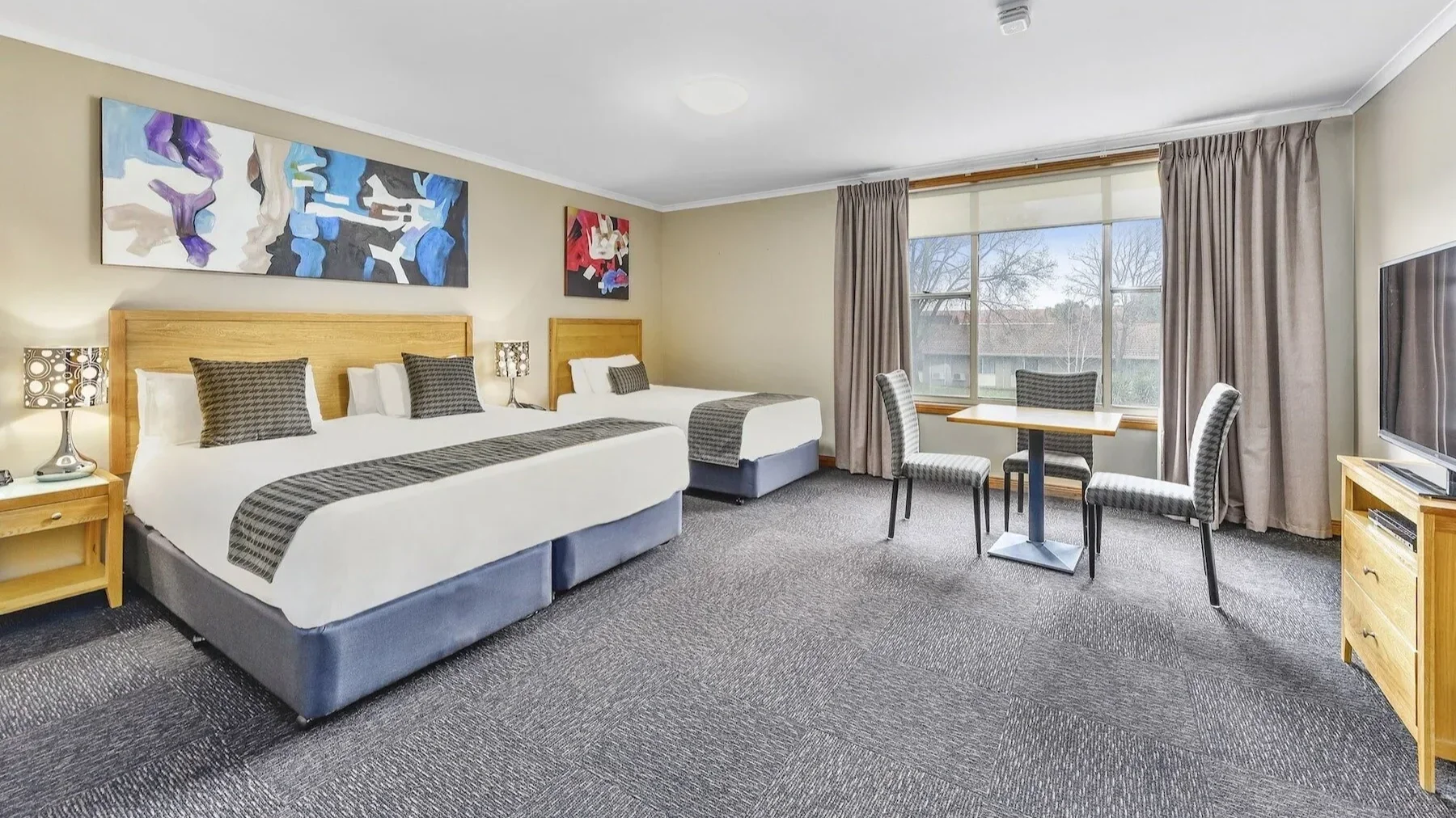 southgate-motel-hotel-accommodation-mt-gambier-2+%281%29.webp