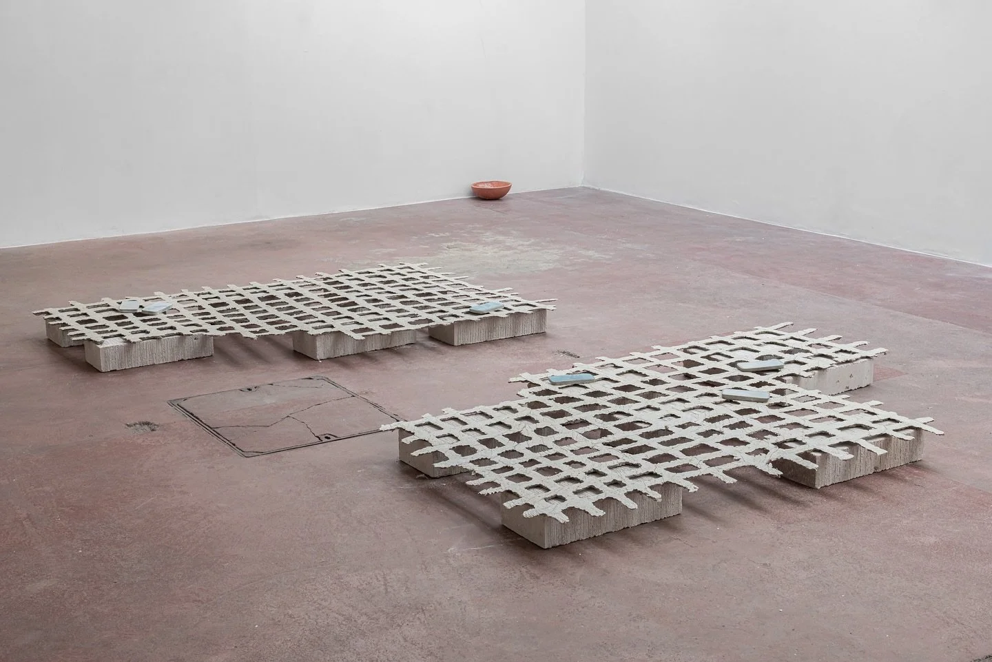 @elliepearch Monument to lost conversations, 2025, metro newspaper, concrete, chalk pastel, dimensions&nbsp;variable #elliepearch

Documentation,&nbsp;@studio_adamson
Second analogue photo, @robyn.graham 

I Saw It All Around Me
4th - 8th of Septembe