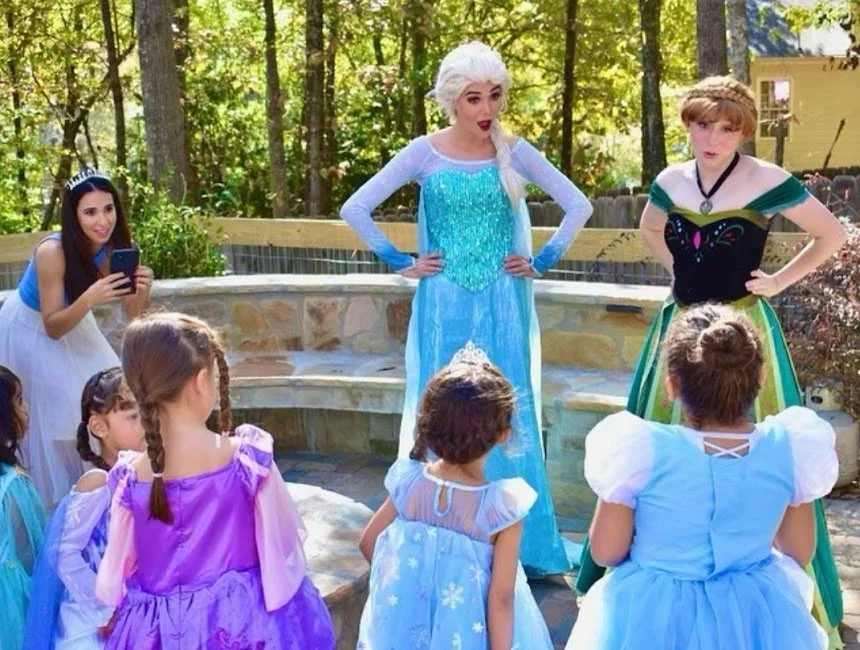 There&rsquo;s a chill in the air&hellip; ❄️✨

Bring a little Frozen magic to your next celebration with a visit from everyone&rsquo;s favorite snow sisters. 🩵