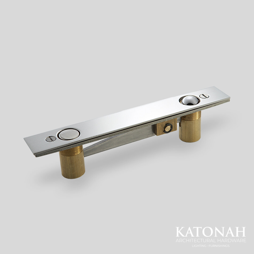 Transom Bolt_300 - 2021.jpg