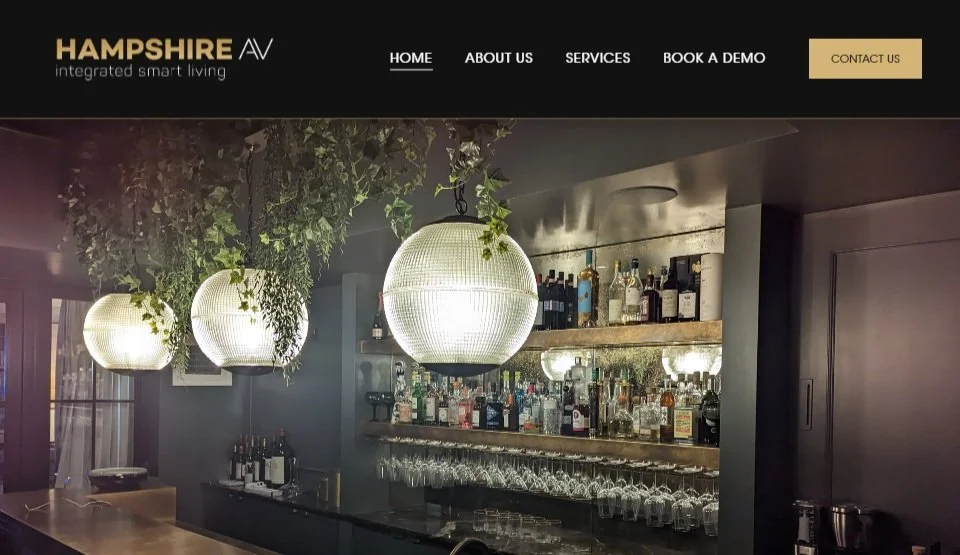 SOPHISTICATED CLOUD Global Lead Squarespace Web Designer expert in Basingstoke, Winchester, London, Hampshire, Surrey, New York. Bespoke websites for celebrities, personalities, elite and influencers