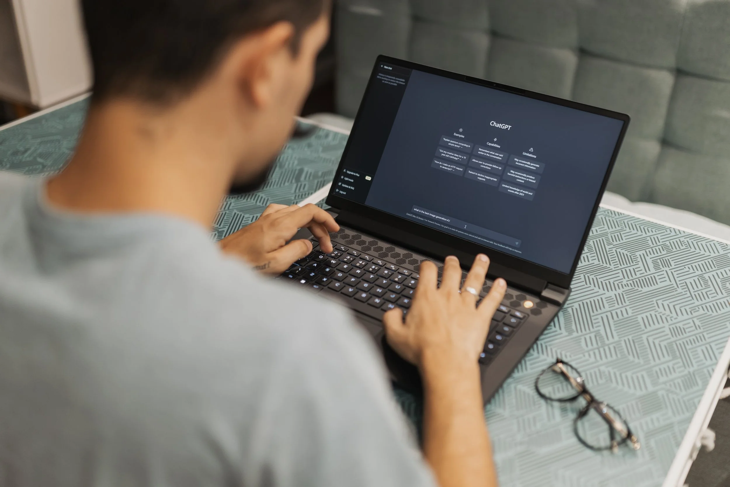 From Chatbots to Voice Agents: The Next Evolution of Conversational AI