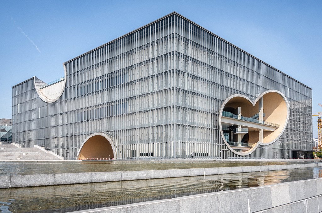 Shanghai Poly Grand Theatre. Tadao Ando. 2017.