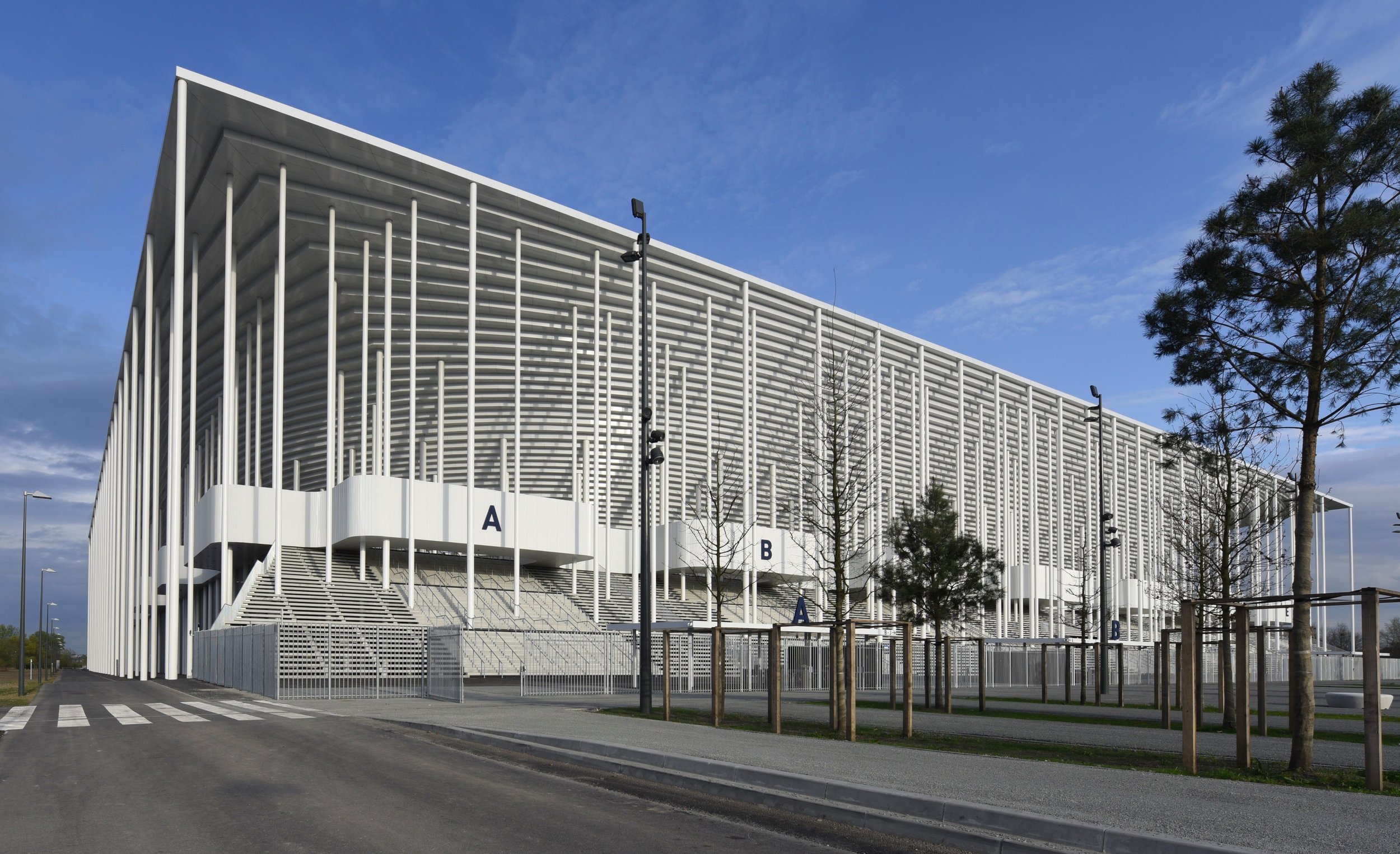New Bordeaux Stadium. Herzog & DeMeuron. Bordeaux, France. 2015.