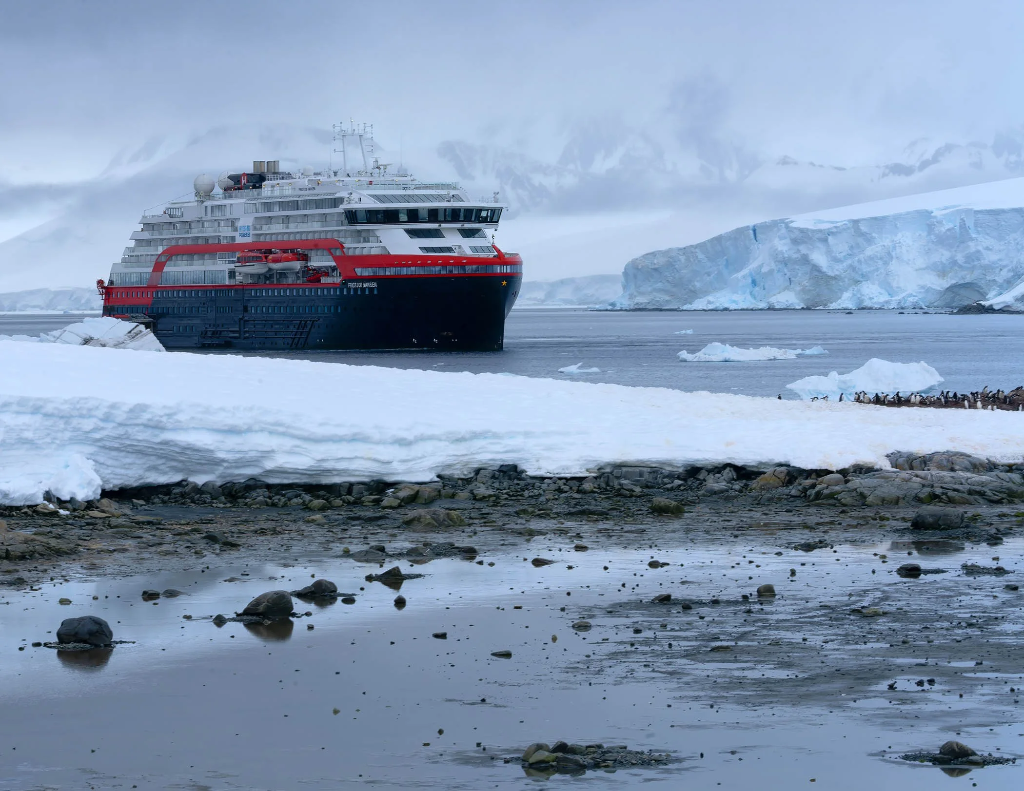 Hurtigruten 2025