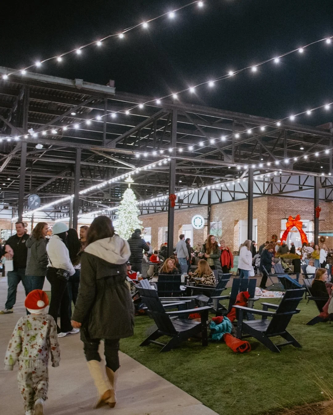 Cold outside? The fun&rsquo;s still on at Wire Park! 

TONIGHT:
Come to @southmainbrewing for a great night of live music with @provingground901, a tribute to Widespread Panic, starting at 7pm. 

SATURDAY:
Stop by the @theoconeefarmersmarket from 9am