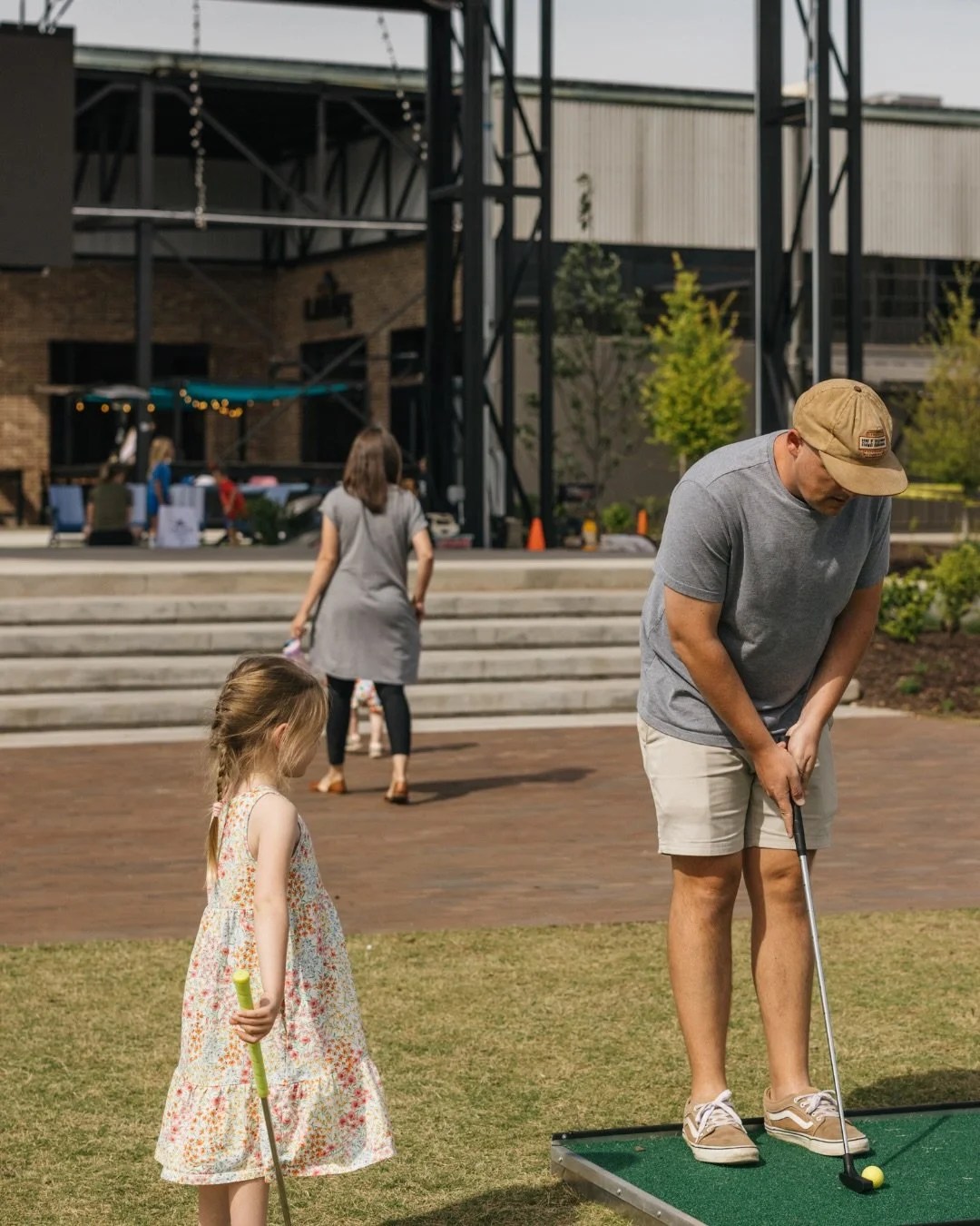 MASTER your weekend plans, and come hang at Wire Park!

FRIDAY:
Watch the second round of the Masters live on The Pavilion screen from 3-7:30PM!

Live music @southmainbrewing starting at 6PM!

SATURDAY:
Enjoy the Oconee Farmers Market at Wire Park fr