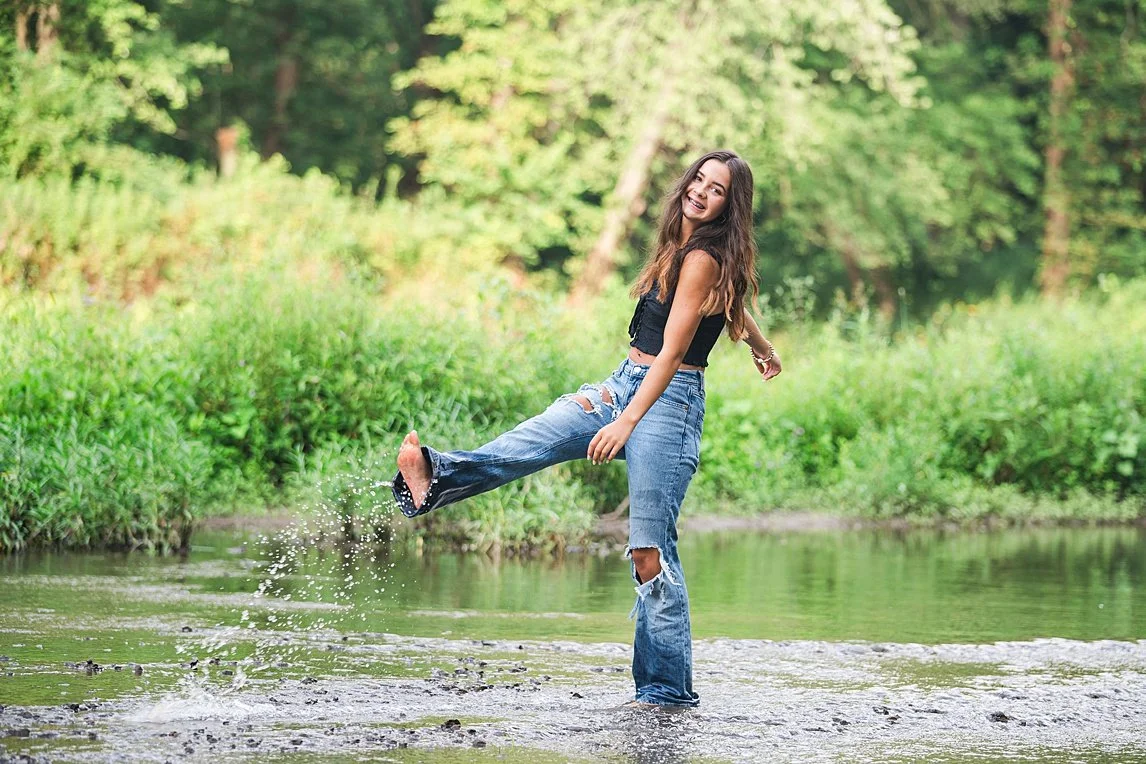professional photographers near me senior pictures_0039.jpg