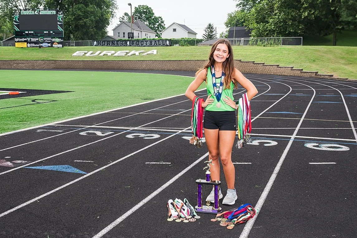professional photographers near me senior pictures_0093.jpg