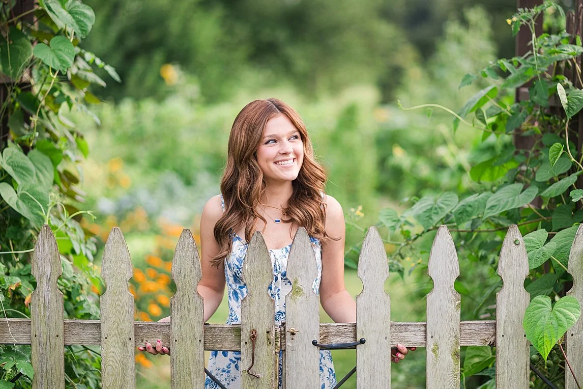 best senior photos bloomington il_0005.jpg