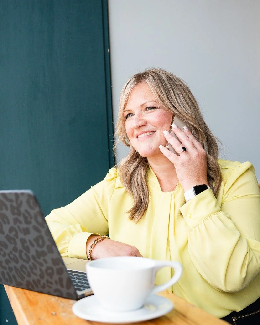 Props aren&rsquo;t just &ldquo;extras&rdquo; in a brand session &mdash; they&rsquo;re part of the strategy.

Some of my favorite props clients bring:
&bull; Their computer
&bull; A favorite drink
&bull; Phone
&bull; Notepad or planner + pen
&bull; So