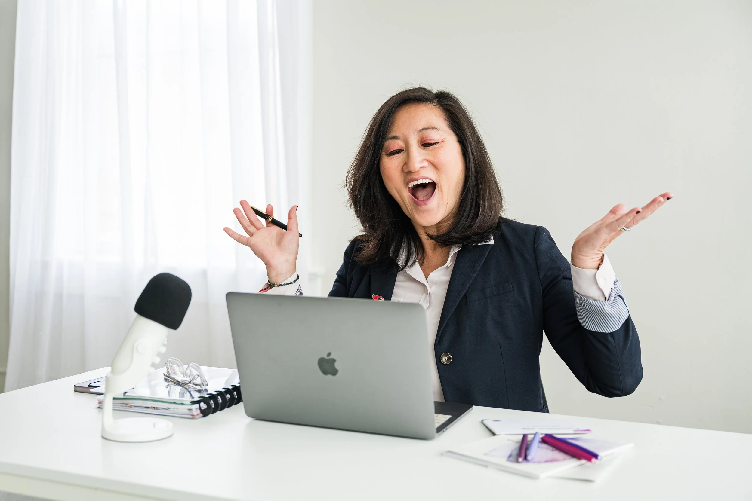 Personal brand photography for women entrepreneurs in Central Illinois - candid coaching session portrait.