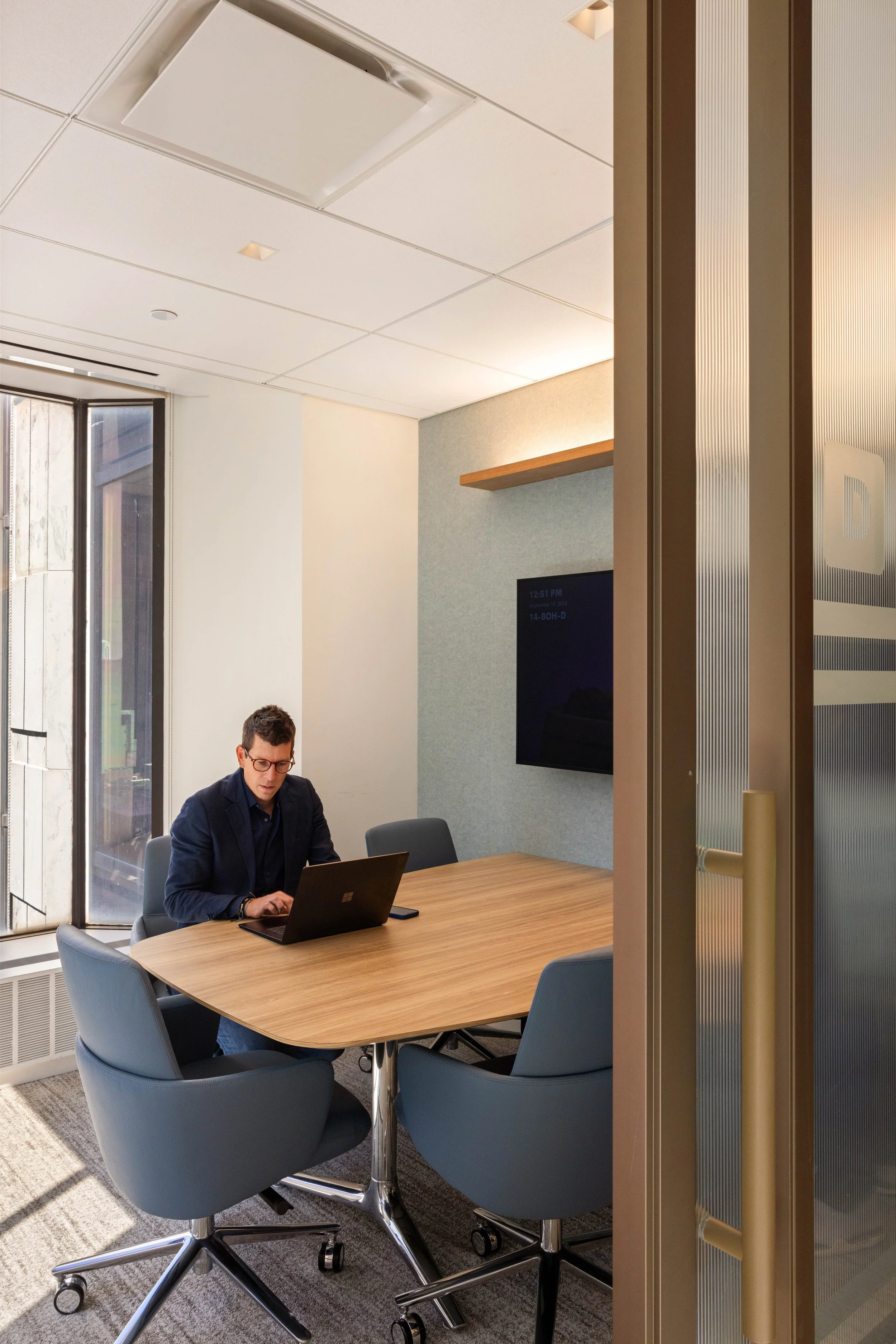 MeetingRoom1.jpg