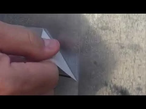  Watch ORANGE-SOL dissolve label adhesive in seconds. Label peels away effortlessly. And it's non-toxic and biodegradable. 