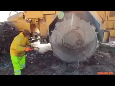 ORANGE SOL Cleans Mineral Buildup From Landfill Equipment