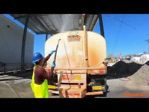 ORANGE SOL cleaning magnesium chloride from rental truck