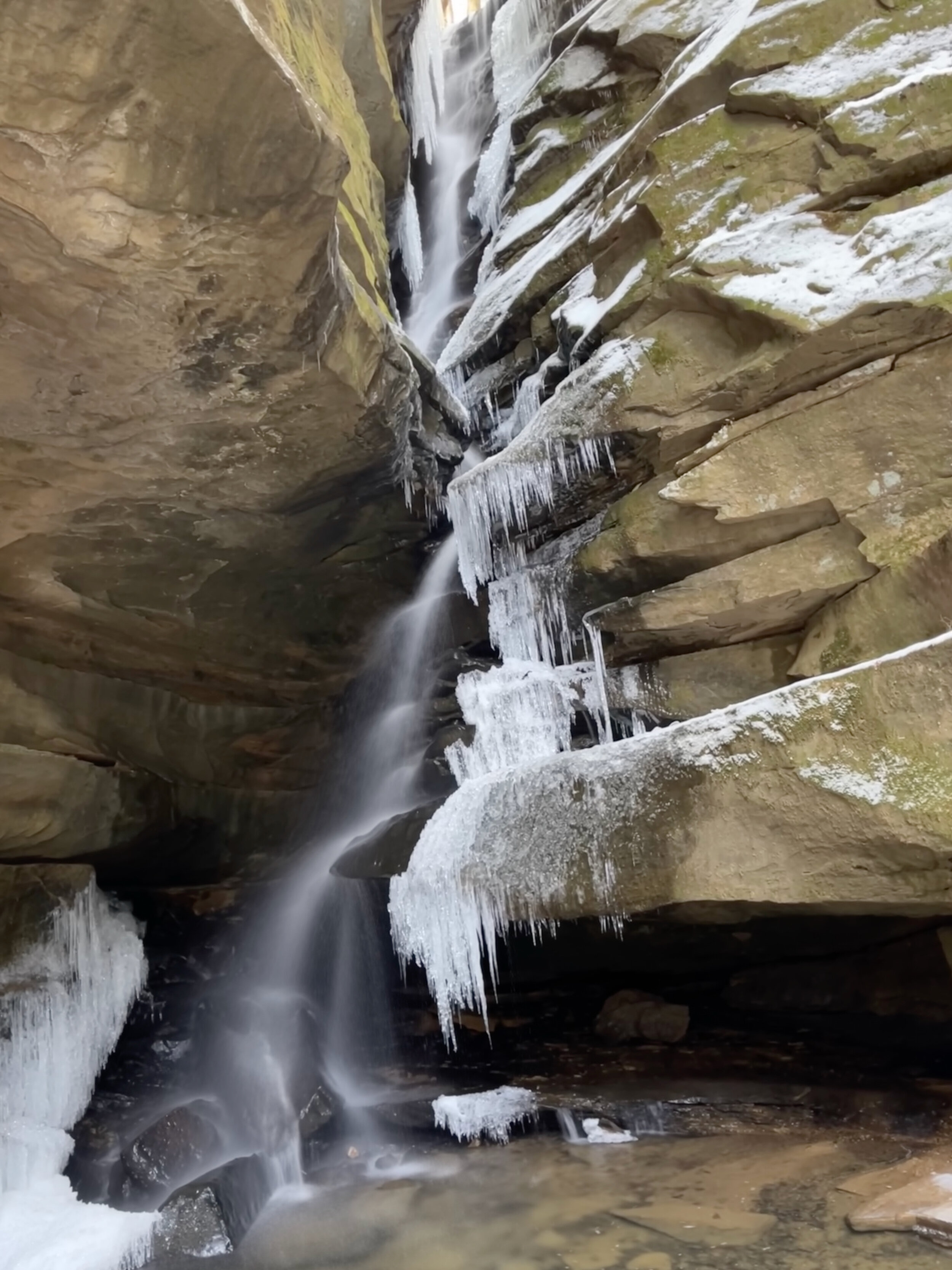 Discover Broken Rock Falls at Hocking Hills State Park