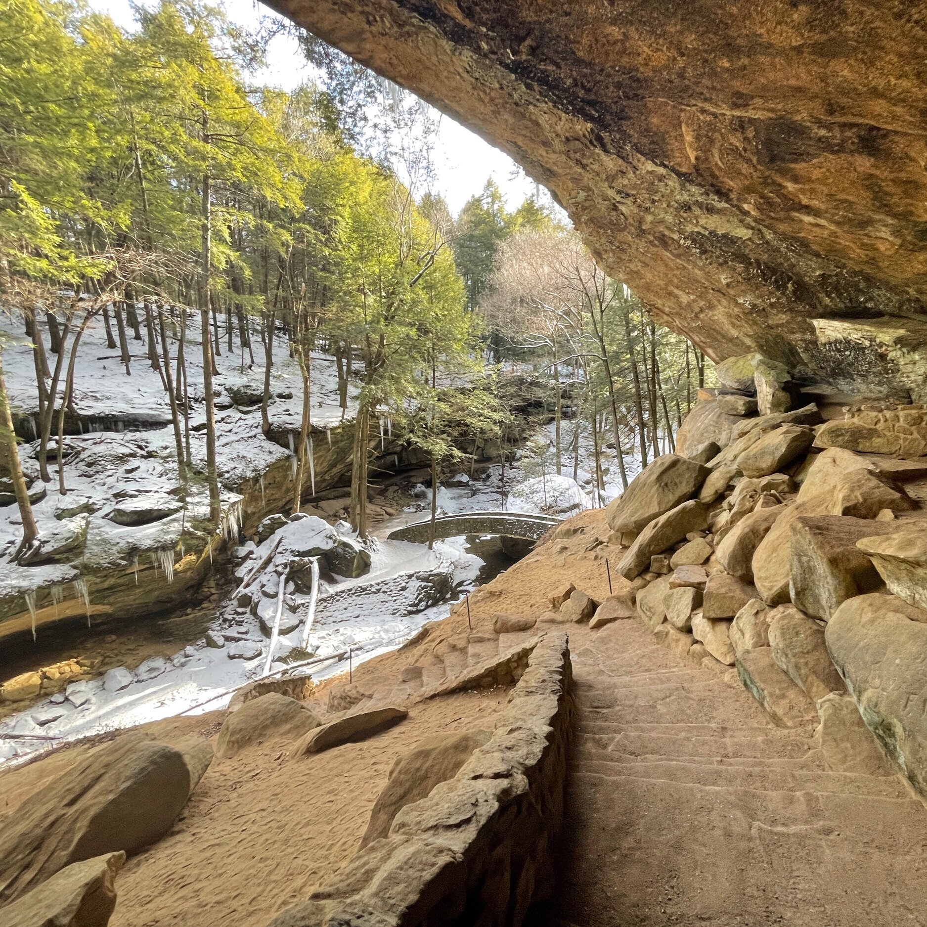 Hike the Full Old Man’s Cave Loop at Hocking Hills State Park