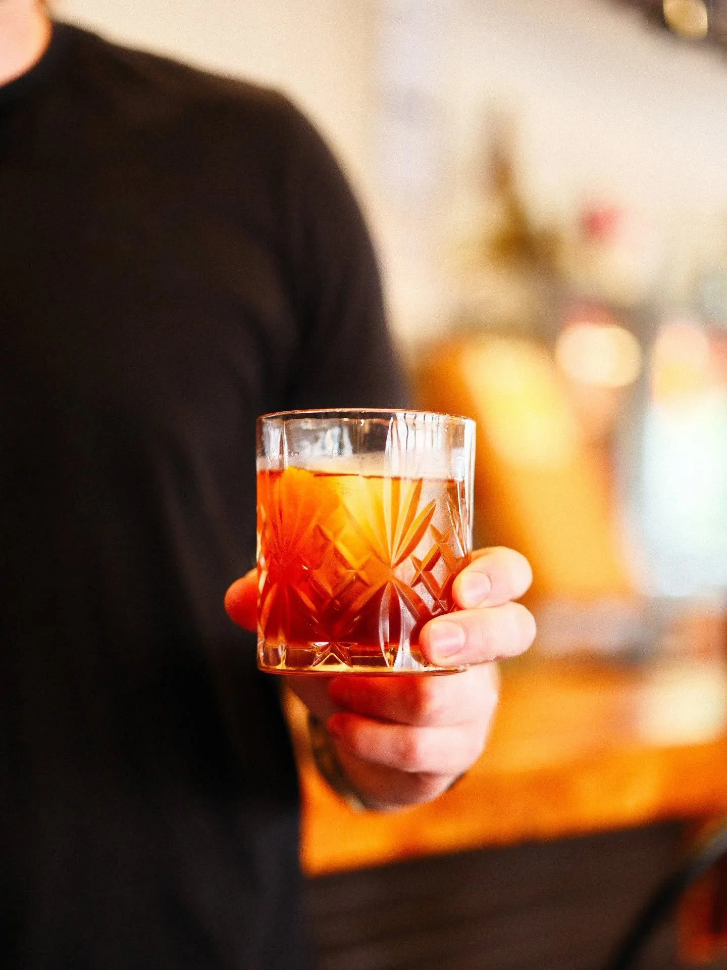Don't let Negroni Week wrap up without enjoying one of these beauties 😍. We even have a Non Alcoholic version!

Open for Sunday Funday, 12-6pm.

#ginlanedistilling #redcollarbrewing #negroniweek #yka360 #explorekamloops #drinkmoregin #downtownkamloo